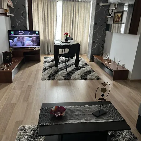 Oana Apartment *